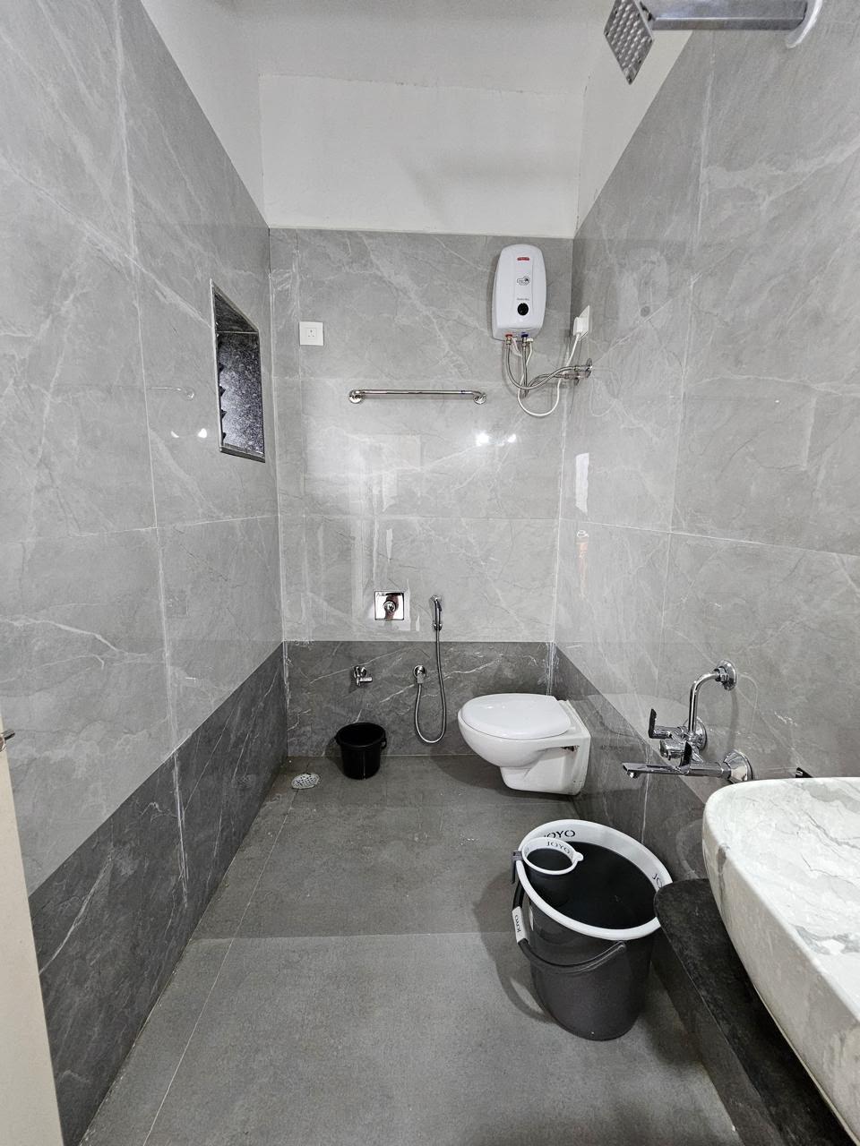 Hotel Randha surroundings